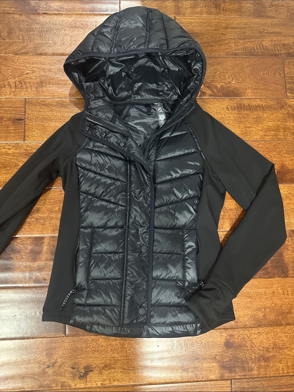 Lou and Grey Black Quilted Hybrid Hooded Jacket - Women